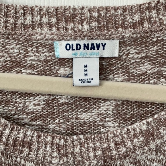 Old Navy sweater. 3/4 sleeves. Tan and White. Size M. - Picture 5 of 7